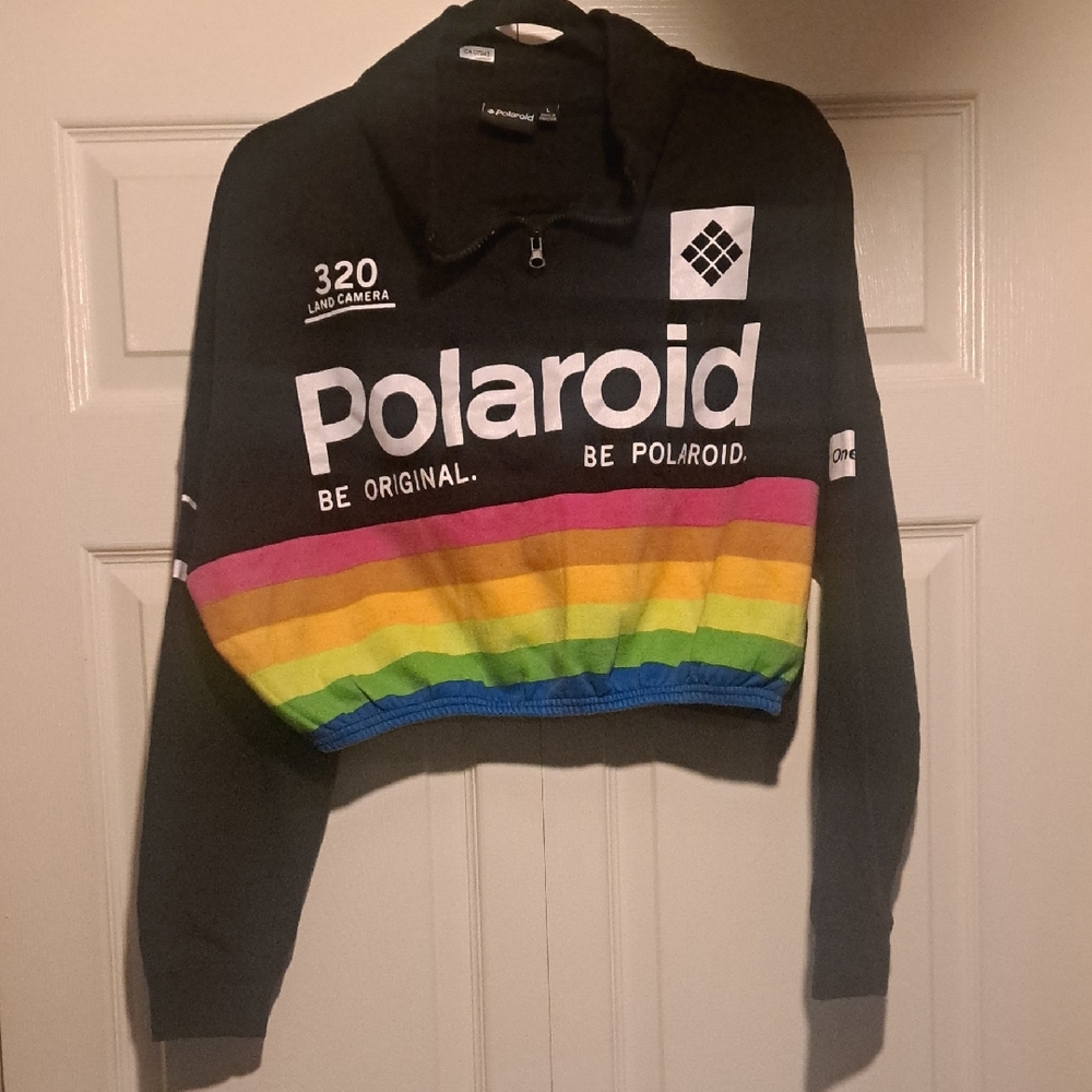 📷 Polaroid Crop Women's Black Sweater with Colorful Stripes & Zipper Light Weig